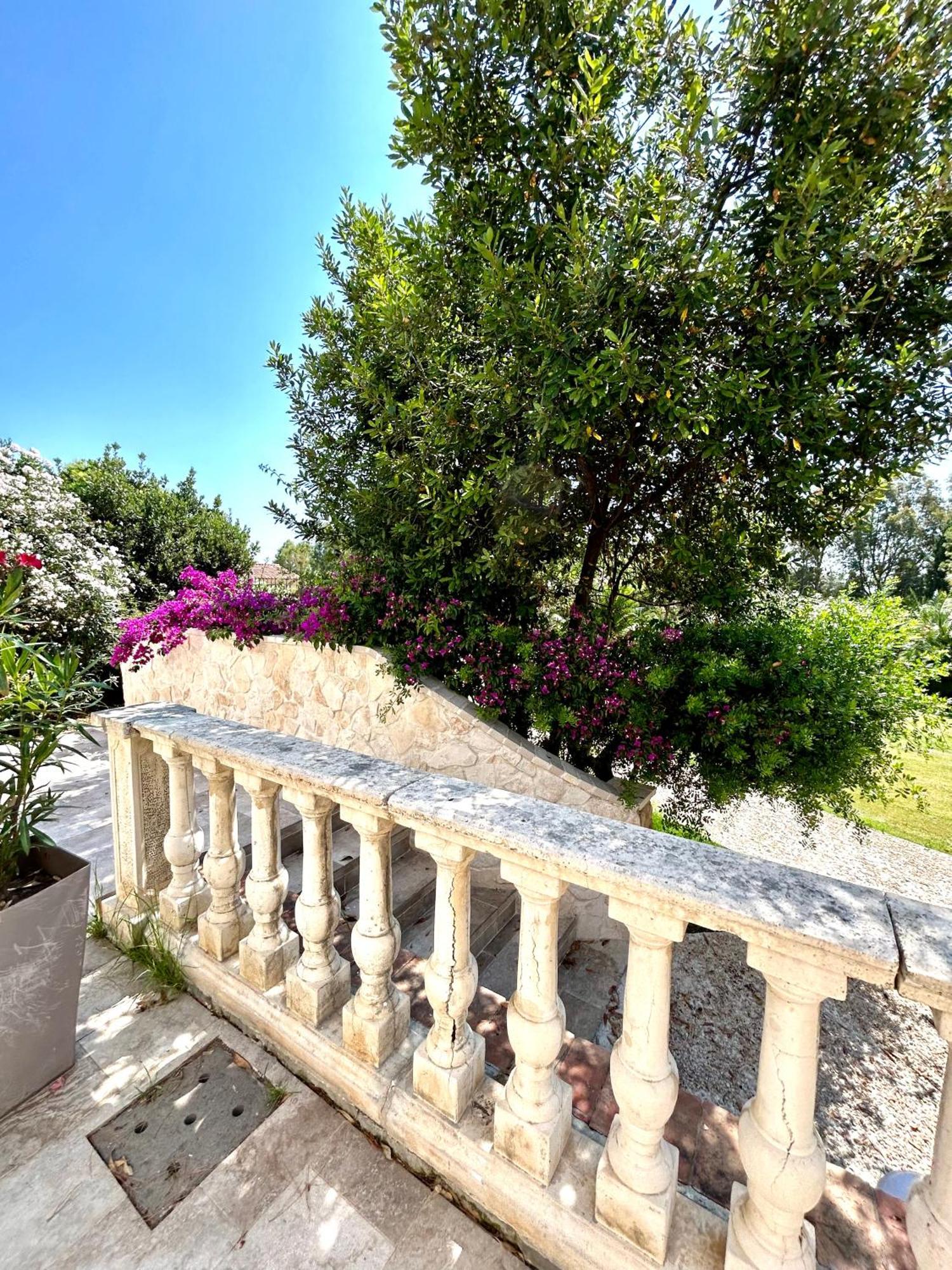 Villa Cavalieri Country Hotel Пула Экстерьер фото